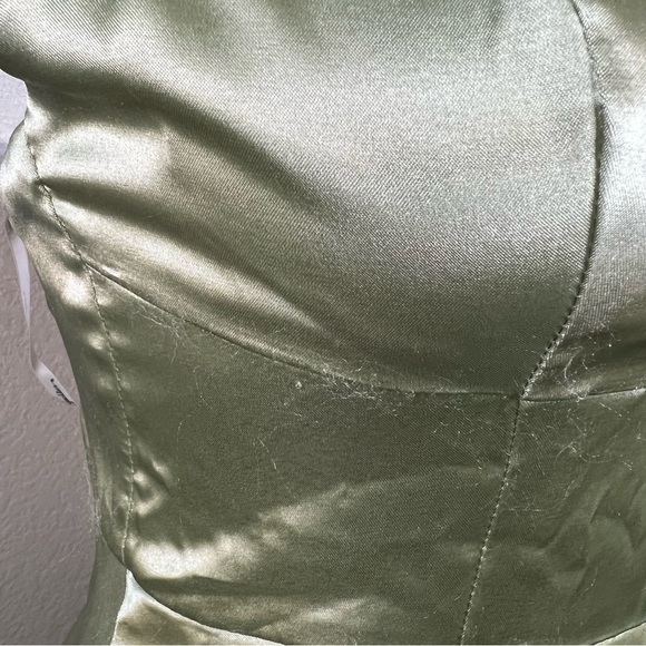 Speechless Juniors Pistachio Side Slit Satin Maxi Dress Size 1/XS - Picture 13 of 16